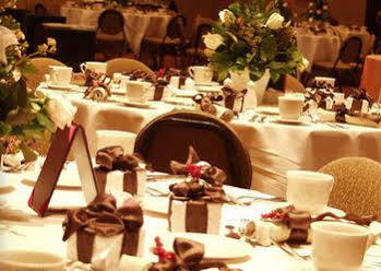 Bertram Inn And Conference Center Aurora ภายนอก รูปภาพ